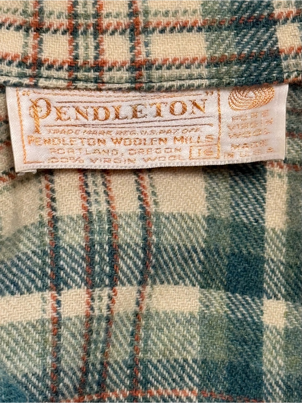 Vintage 1970’s Pendleton Women’s Wool Plaid Camp Collar Button Down Shirt Sz 16 - Picture 4 of 5